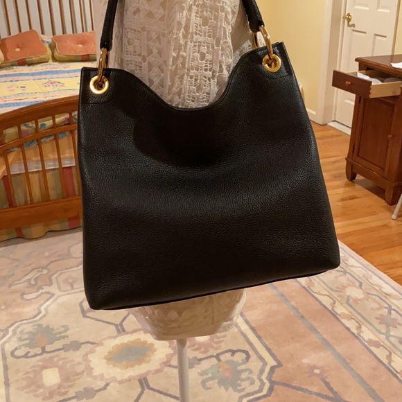 COPY - PRADA leather shoulder bag . - Picture 5 of 13